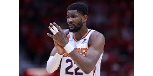 Ayton e Indiana Pacers firman oficialmente un contrato de 4 años Ayton e Indiana Pacers firman oficialmente un contrato de 4 años